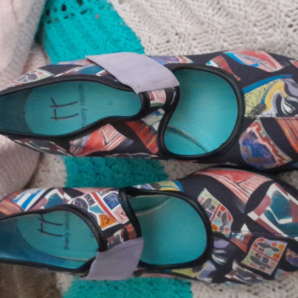 Thierry Rabotin Multicolor Patterned Heels - Picture 6 of 8
